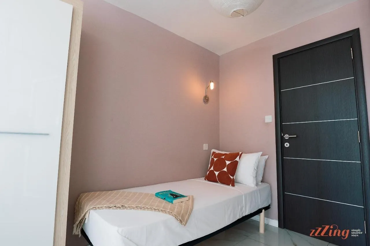 Scenic Seafront Duplex Apartment In Sliema Malta